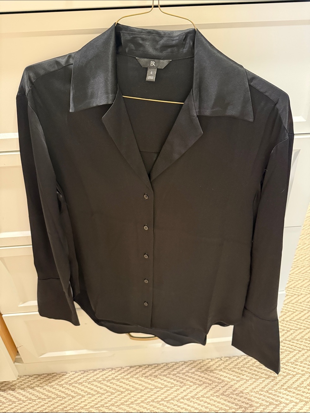 Banana Republic Black Button-Up Satin Collar Shirt
